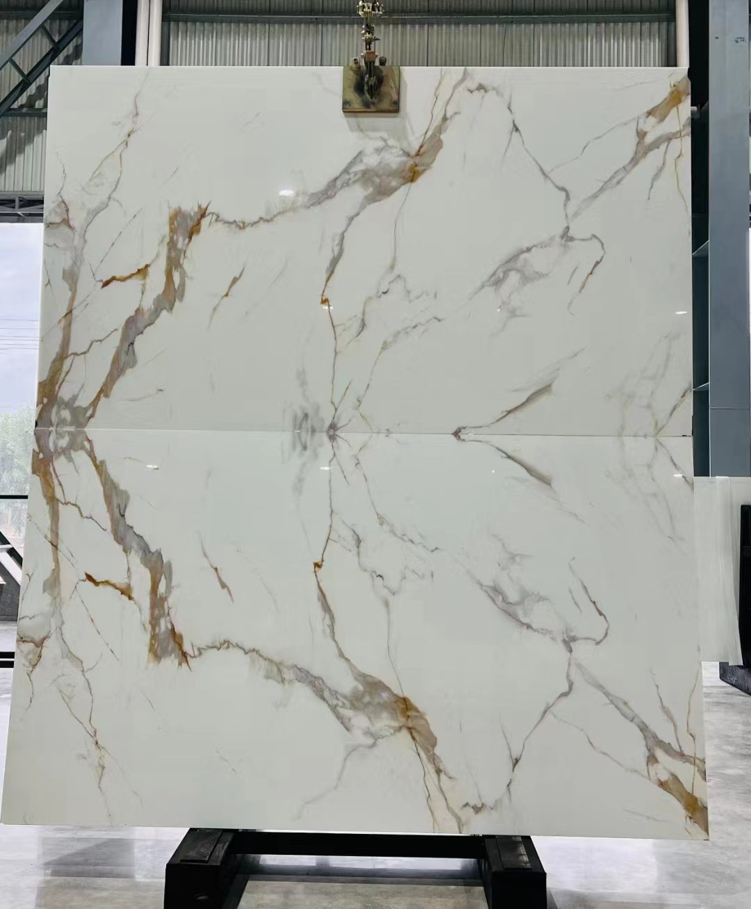 Nano Glasss Calacatta gold