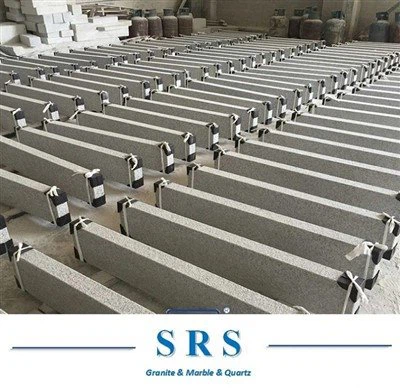 วัสดุก่อสร้างจีนหินแกรนิตราคาถูก Kerbstone Curbstone Paving Stone