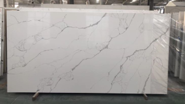 แผ่นหินควอตซ์