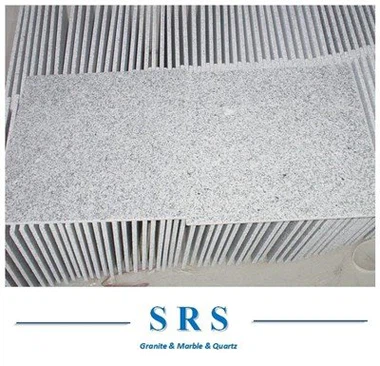 กระเบื้องหินแกรนิต Bianco Sardo สำหรับปูผนังและปูพื้น